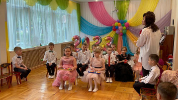 В добрый час, дорогие выпускники! В добрый час, дорогие выпускники!.